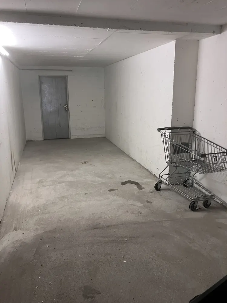 Derselbe Kellerraum nach der Räumung